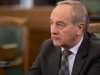 Bērziņa lēmumu par kandidatūru prezidenta amatam ietekmēs situācija pasaulē