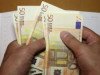Lūdz uzsākt kriminālvajāšanu pret divām personām par aplokšņu algu izmaksu